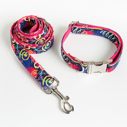 Red Graffiti Pet Collar Traction Rope Set